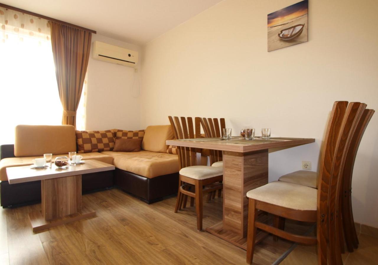 Allia Apartments 拉夫达 外观 照片