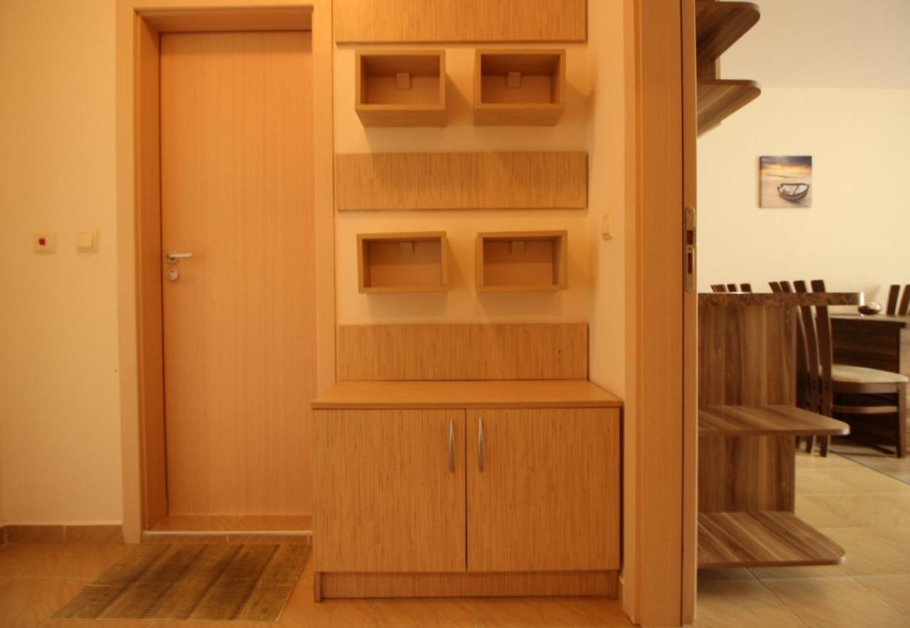 Allia Apartments 拉夫达 外观 照片